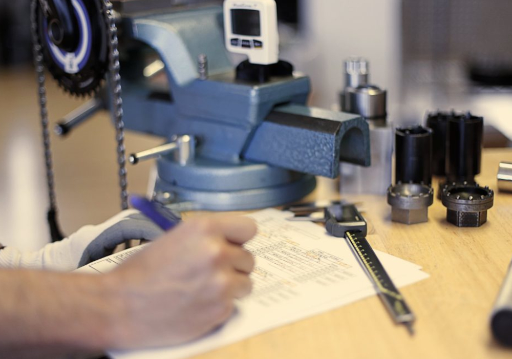 THE WORLDS MOST ACCURATE POWER METER.